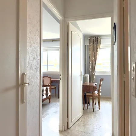 70m2 Panoramic Sea View And Spacious Terrace Juan-les-Pins
